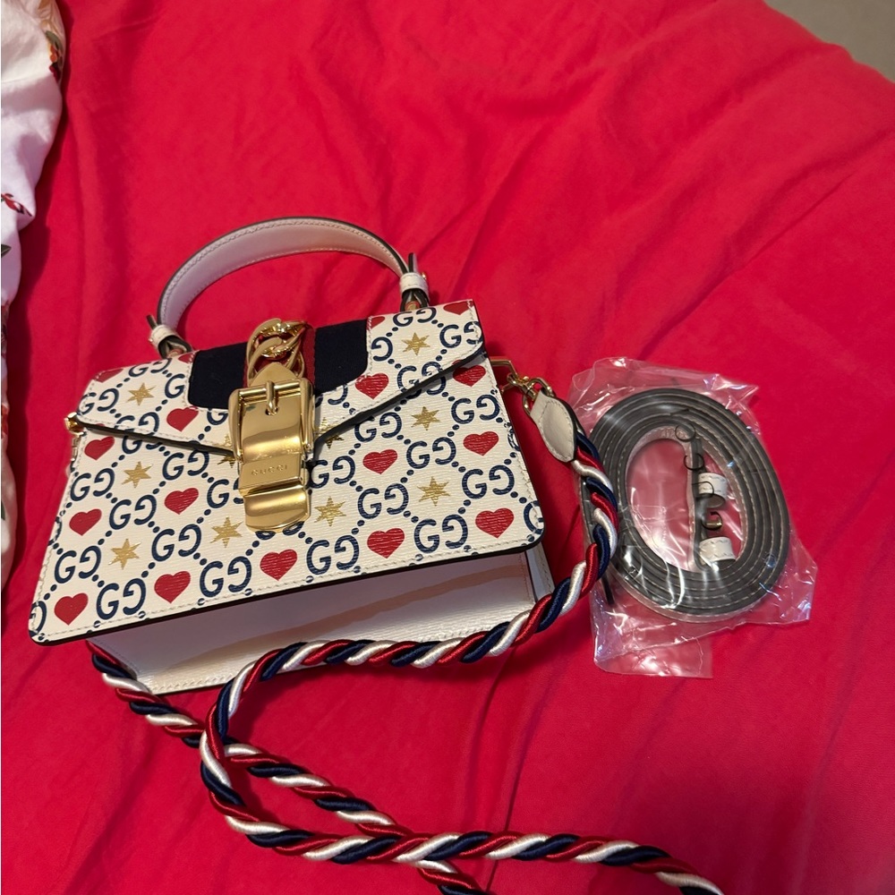 Gucci Valentine’s Day limited edition Sylvia mini bag